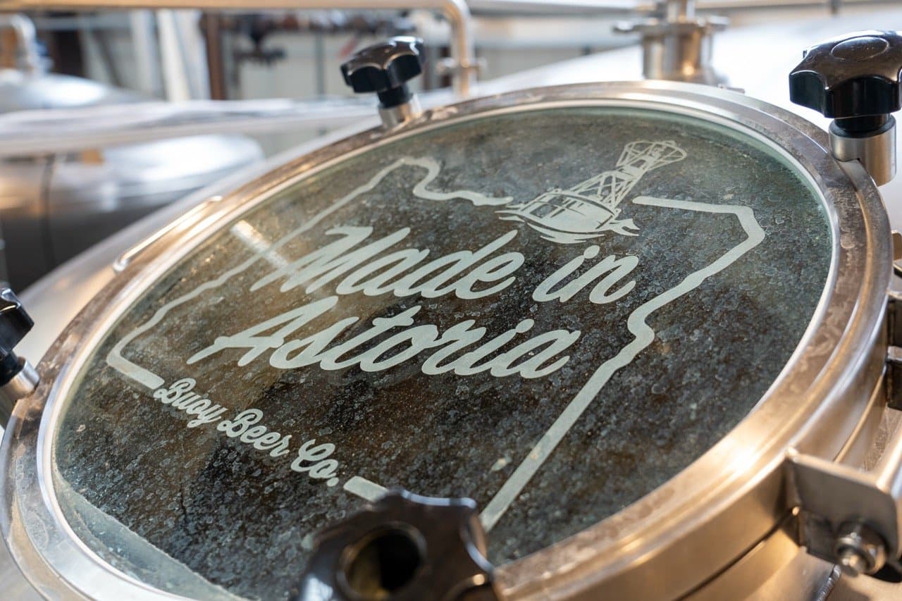 Foto von Buoy Beer Company