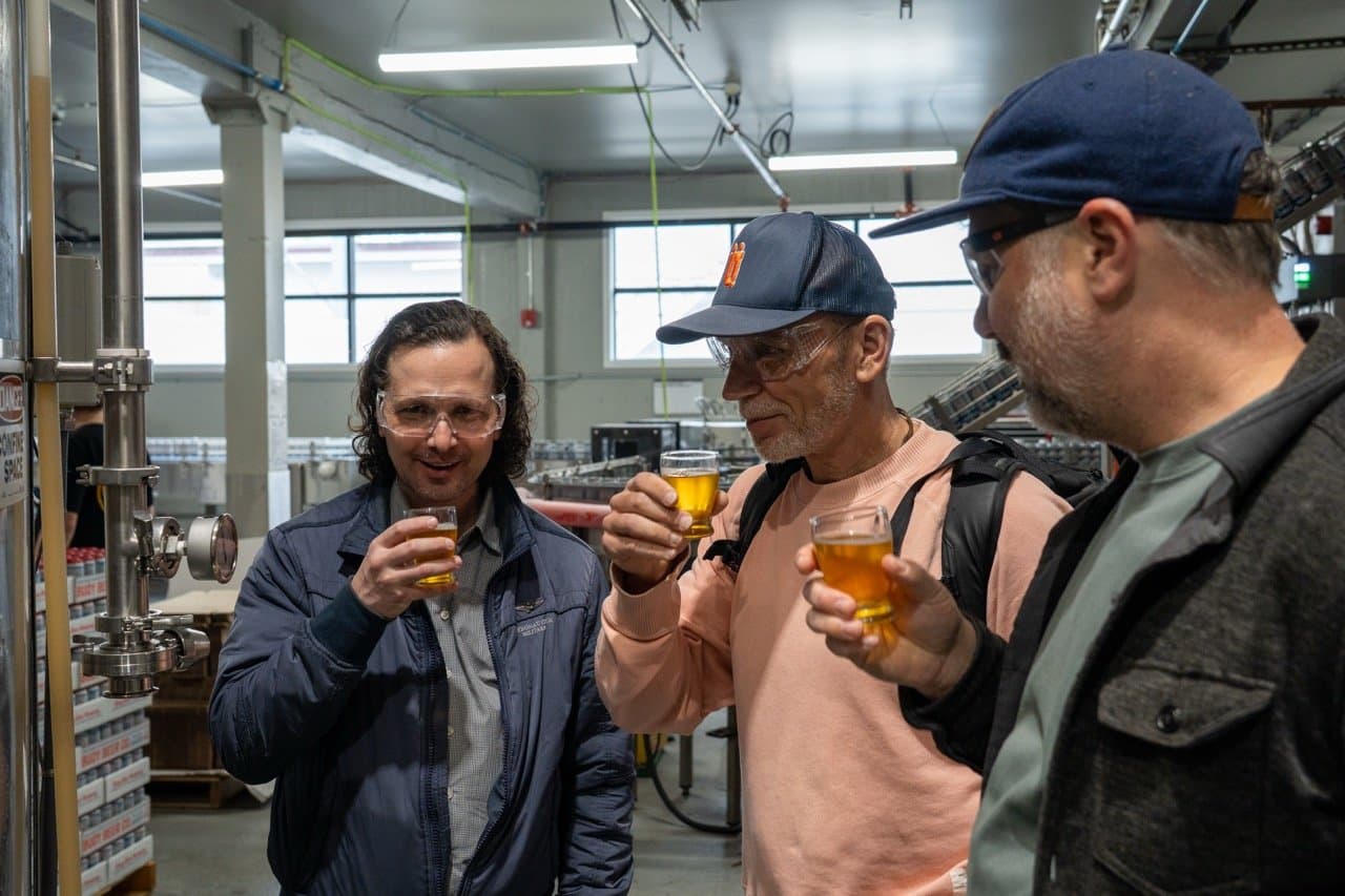 Foto von Buoy Beer Company