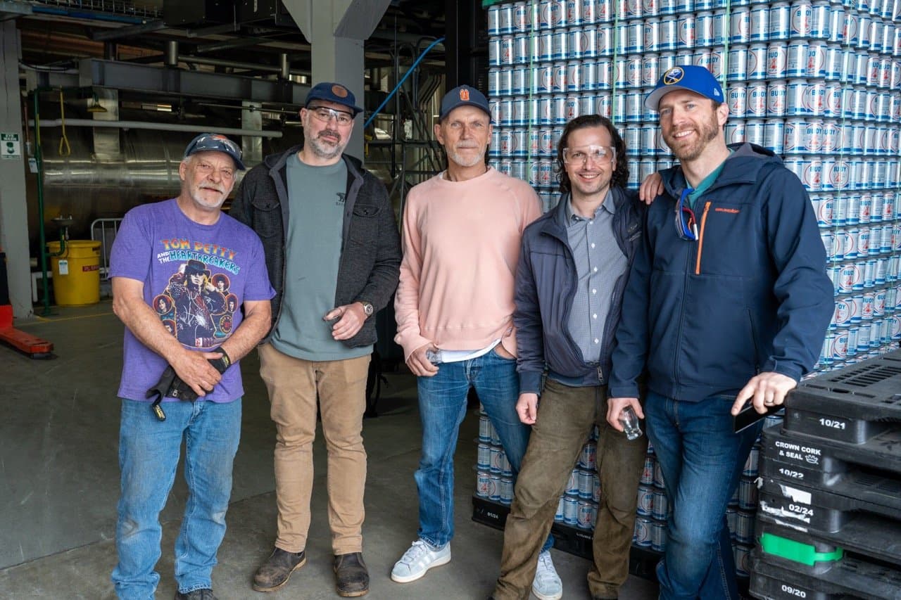 Foto von Buoy Beer Company